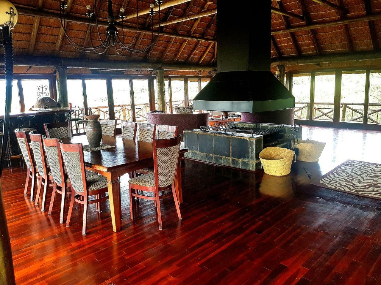 Sekala Private Game Lodge Welgevonden Game Reserve Luaran gambar